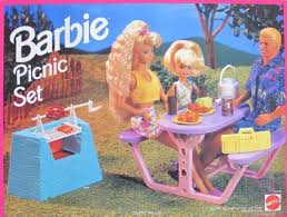 Barbie Picnic Set Playset W Barbecue W Spit Picnic Table More 1993 Arcotoys Mattel By Mattel 229 99 Includes Picnic T Barbie Playsets Barbie Playset