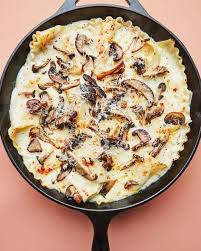 Skillet Mushroom Lasagna Recipe In 2020 Recipes Mushroom Recipes Healthy Lasagna Recipe