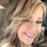 Laura Decker's Instagram, Twitter & Facebook