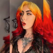 This year I vow to be even more strange & unsettling #alternative #altmodel  #redhead #altredhead #tattoomodel #ginger #strange #unsettlingcore  #piercing #chains #altgirlstyle #altfashionoutfit #altfashion #fitcheck  #ootd