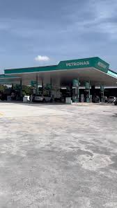 Petronas CKE (De Winner Service Station)