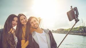 The term selfie is often misused. Selfie Kameras Im Test Smartphones Im Vergleich Computer Bild