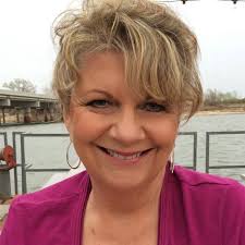 Lynn Roberts-Collins