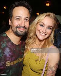 Lin-Manuel Miranda and Betsy Wolfe pose backstage during a broadway... News  Photo