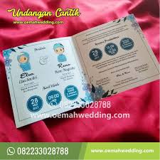 Template undangan pernikahan psd yang simple dan elegan ini cocok untuk anda yang ingin membuat poster undangan yang sangat simple namun tetap. Print Islamic Wedding Invitations Theme Vintage Blue Flowers Cetak Undangan Pernikahan Islami Wedding Invitation Theme Wedding Invitations Islamic Wedding
