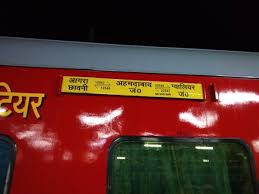 Ahmedabad Agra Cantt Sf Express Pt 12548 Irctc