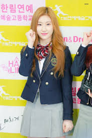 Itzy Chaeryeong 190304 Hanlim Arts School Entrance Ceremony Fandom 11 De Fevereiro Todo Amor Do Mundo