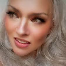 Geisha House Curioddities