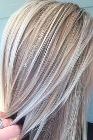 The natural blonde highlights mimic the footballer's iconic frosted streaks. Why Are Some Blonde Women Have A Natural Darker Hair Near The Scalp Quora