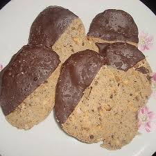 Nusstaler Nach Dem Rezept Meiner Oma Von Cj83 Chefkoch Rezept Rezepte Lebensmittel Essen Chefkoch