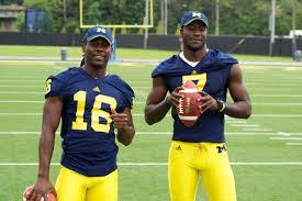 File:Denard Robinson and Devin Gardner (6043763490).jpg
