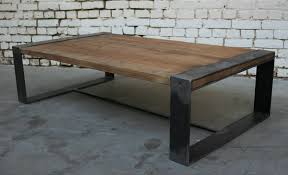 Voici un tutoriel vidéo pour suivre sa fabrication Table De Jardin Bois Et Metal Novocom Top