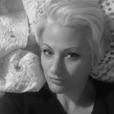 Kendra Dobbs's Instagram, Twitter & Facebook