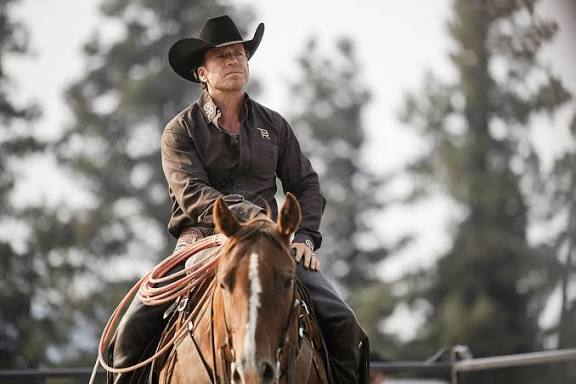Taylor Sheridan Says Kevin Costner Was Supposed To Leave “Yellowstone”  After Season 3: “We Had To Tread Water”