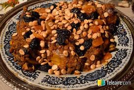 La gastronomía de marruecos es una cocina que ha ido incorporando platos y elaboraciones a lo largo de su historia gracias a los distintos pueblos que han habitado este país de la costa mediterránea. Tajin De Pollo Con Frutos Secos De Marruecos Teleaire Multimedia