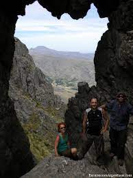 Sierra de la ventana is a little town situated in the south ranges of buenos aires province. Dos Cumbres Cabalgata En Sierra De La Ventana Buenos Aires En Buenos Aires Cerro Tres Picos Sierra De La Ventana Torquinst Buenos Aires Vacaciones De Invierno Precios