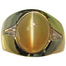 Chrysoberyl Cat S Eye Diamond Gold Ring For Sale Cats Eye Ring Gemstone Diamond Ring Diamond Fashion Rings