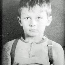 We are saddened to announce the passing of our museum's last Founding  Father, Robert Sandusky. Bob was born in 1934 and was Member #2 of the  Ontario Electric Railway Historical Association. He