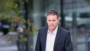 Before joining curevac, he was vice president of operations and chief compliance officer of sygnis pharma ag from may 2005 until. Curevac Grunder Ich Dachte Der Kgb Hatte Mich Entfuhrt