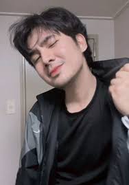 BADING HAHAHA gentleman ba? or bet din yung bag? hahahaha💅