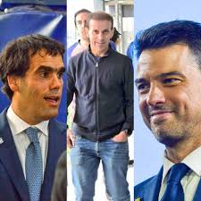 PRIMERAS DEFINICIONES EN LA NUEVA DIRIGENCIA DE #RACING ⚠️ 👉 Daniel  Grobocopatel (protesorero) será el dirigente a cargo de la infraestructura  de #Racing. 👉 Leandro Leunis será el responsable del Departamento de