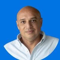 1300+ "Leonardo Pena