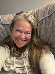 I thrive in the sun!!! So days like today really tax me to no end. I  realize we need rain but day after day of dreary, dark and rainy is just not