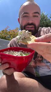 Delicious Caramelized Onion Dip Recipe for Pool Snacks