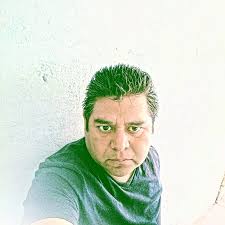 Hay un niño en el pasado y ahí se quedó