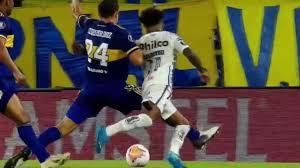 Сотельдо йеферсон уходит с поля. Mouth Vs Santos Izquierdoz And A Controversial Crossing In The Area En24 News