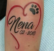 Z našeho širokého sortimentu si určitě vyberete! Tiny Dog Memorial Tattoo Novocom Top