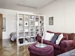 Es soll viel wohnlicher und einladender wirken? Kleines Wohn Schlafzimmer Einrichten Caseconrad Com