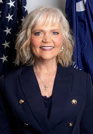 Angie Harbour's Instagram, Twitter & Facebook