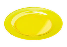 They keep the animals busy munching before it's quite time for dinner, and give everyone a chance to quit the small talk for a minute and focus on eating. 10 Heavy Duty Yellow Plastic Plates Appetizer Dinner Party Ware Mozaik Ebay