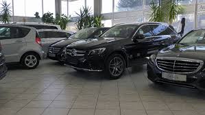 Das Sieht Nach Einer Guten Sammlung Von Mercedes Benz Fahrzeugen Aus Mir Gefallt Besonders Das Eine Auto Mit Der Dunk In 2020 Mercedes Benz Mercedes Neues Auto Kaufen