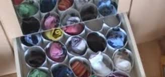 We're trying to cook more at home, but it's such a chore when you can't find the right container and lid to store leftovers. How To Make A Sock Organizer Out Of Paper Cards Housekeeping Wonderhowto