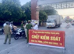 Cấp giấy đi đường trong đêm ở hà nội. Eligg12nsoek4m