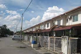 Vai banka, maybank taman sri serdang seri kembangan, malaizija, maybank. Taman Sri Serdang For Sale In Seri Kembangan Propsocial