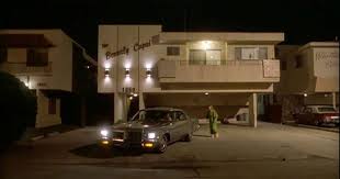 An Ode to the Los Angeles Dingbat