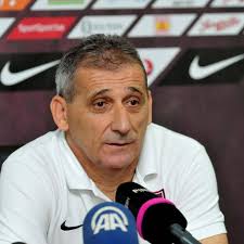 Klub zastupnika_ca u Skupštini KS ove sedmice daje #NašOdgovor! Neira  Dizdarević, Vibor Handžić i Vildana Bešlija za vas govore o izbornim  krađama, GRAS-u, fokusu Naše stranke, prodaji zemljišta na Marindvoru.  Nazivi ulica