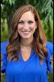 Lori Mattson's Instagram, Twitter & Facebook