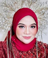 MUA & HIJAB STYLIST