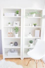 Ein Regal Voller Schoner Pflanzen Und Deko Was War Das Toll Ars Textura Diy Blog Wohnzimmer Regal Bucherregal Diy Zimmer Dekor Ideen