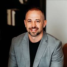 Lewis Weaver (@lewis_w_weaver) • Instagram photos and videos