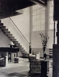 Maison Rue Mallet Stevens A Paris 1926 16 Hall Chez Rob Mallet Stevens 1927 Photo Germaine Krull Architecture Art Deco Maison Art Deco Art Deco
