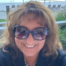 Lori Wise, Painter (@aloha.art) • Instagram photos and videos