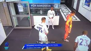 Known for his aerial ability, workrate, playmaking and finishing. Tunnel Footage Reveals Karim Benzema Laying Into Real Madrid Team Mate Vinicius At Half Time Internewscast