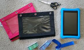 Road Trip Hacks Make This Easy Diy Tablet Holder For Long Car Rides Toddler Road Trip Road Trip Hacks Tablet Holder