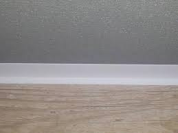 Es bringt neutrale frische in den raum, verströmt keine reizwirkungen und passt sich zurückhaltend fast jedem wohndesign an. Schlafzimmer Passt Gelb Zur Grauen Wand Farbe Wohnen Wandfarbe