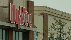 Long Lines Greet Robbinsdale Hy Vee Store Opening Ccx Media